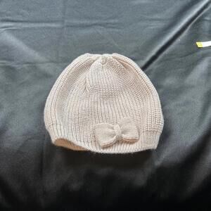 H&M GIRLS baby pink with sparkles beanie